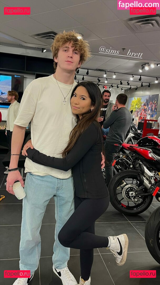 WMAF Alpha Couples Nude Onlyfans Photo 36