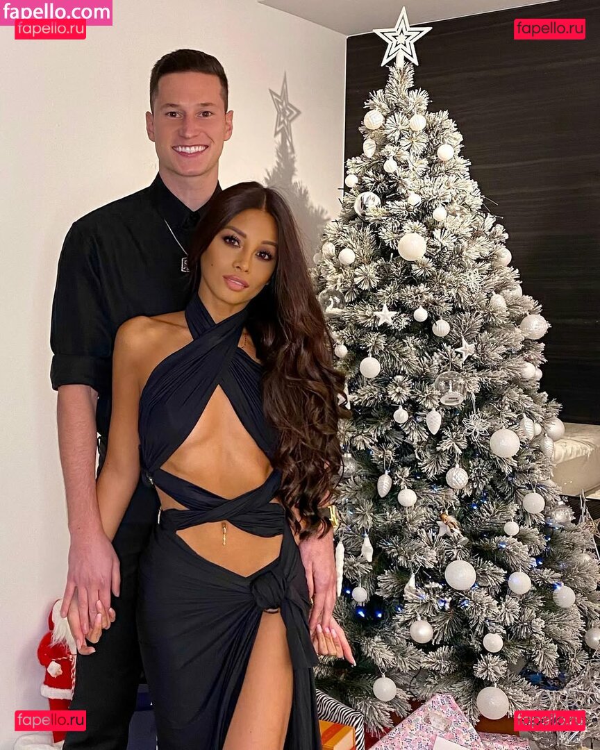 WMAF Alpha Couples Nude Onlyfans Photo 19