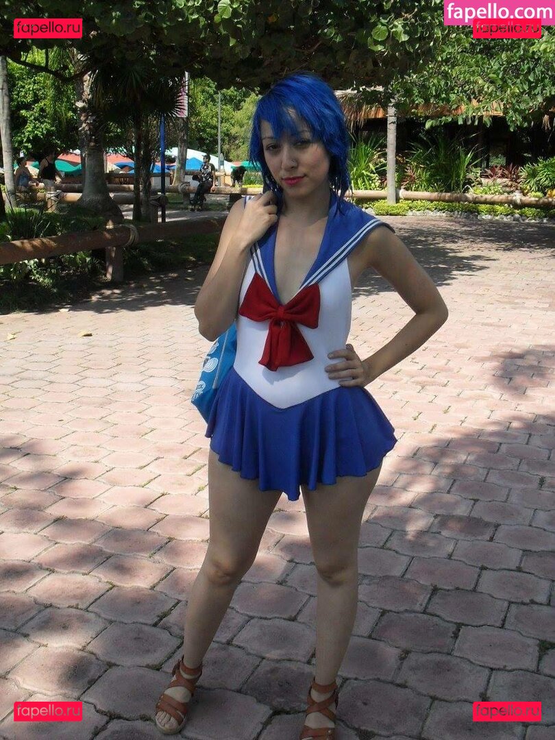 Paoolinablue Nude Onlyfans Photo 12