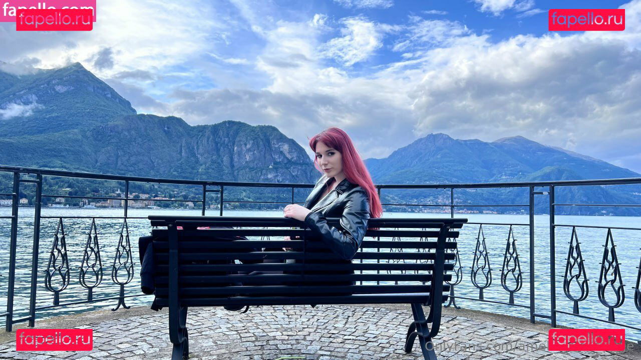 amelia_may_page / campanitameliamay Onlyfans Photo Gallery 