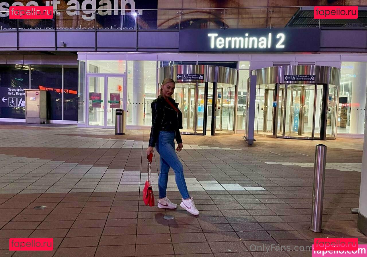 r_j_b_queen / riabqueen Onlyfans Photo Gallery 