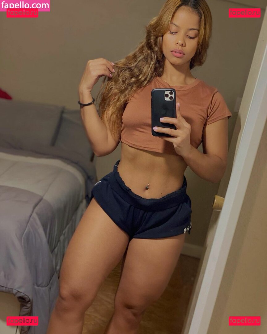 Marleny Canela Nude Onlyfans Photo 11