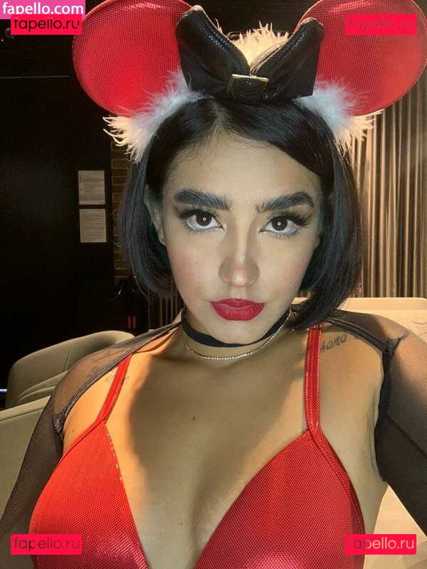 Kenny Bell / https: / lilsusannax / littlesusanna Onlyfans Photo Gallery 