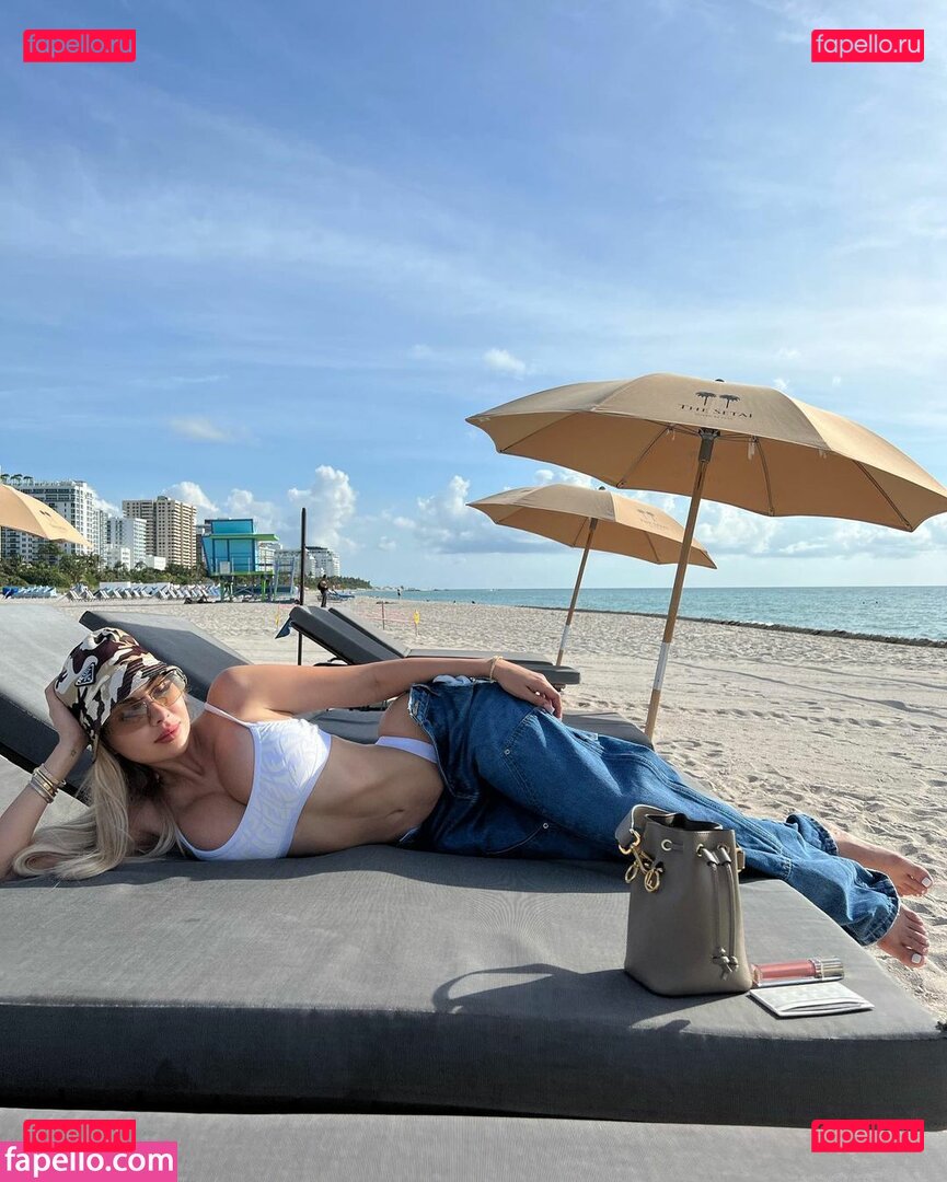 Alexa Dellanos / alexadellanos Onlyfans Photo Gallery 