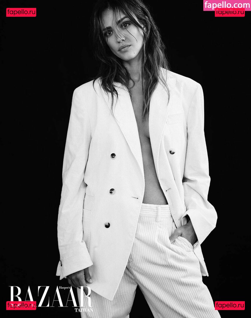Jessica Alba Nude Onlyfans Photo 29