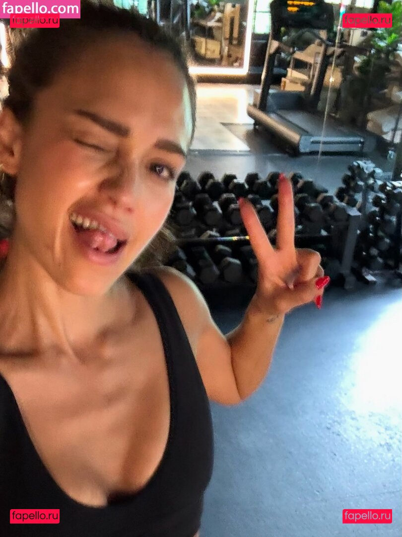 Jessica Alba Nude Onlyfans Photo 27