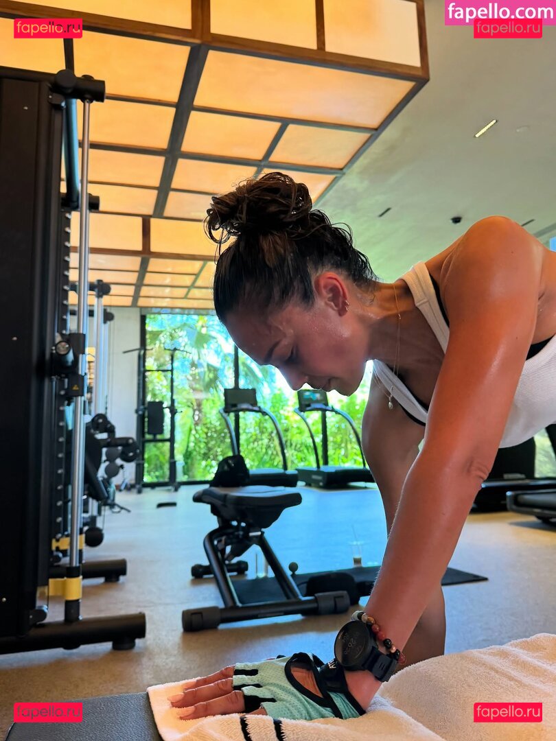Jessica Alba Nude Onlyfans Photo 19