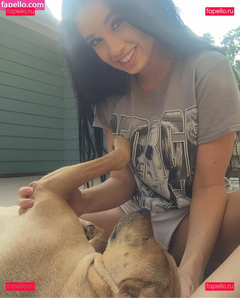 Paris / Paris5503 / Pdylan550 / parisdylan550 Onlyfans Photo Gallery 