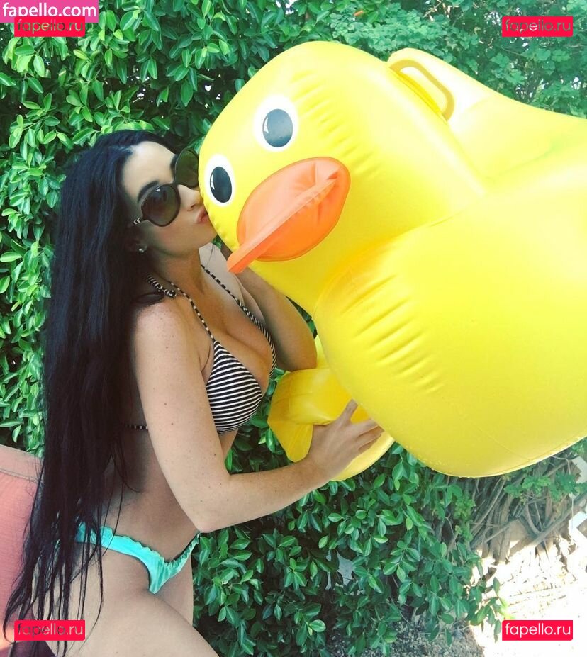 Paris Nude Onlyfans Photo 32