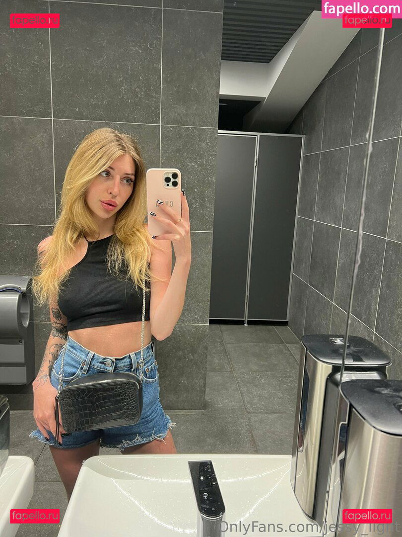 jesse.light / jessy_light Onlyfans Photo Gallery 