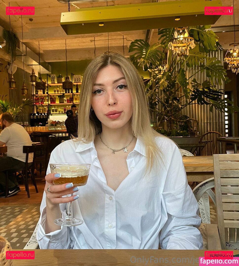 jesse.light / jessy_light Onlyfans Photo Gallery 