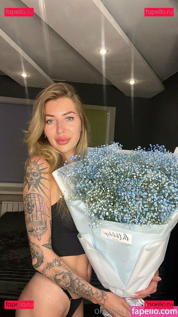 jesse.light / jessy_light Onlyfans Photo Gallery 