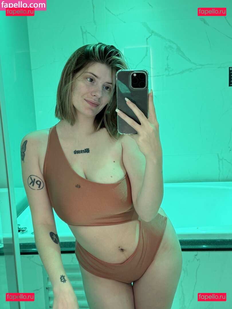 AVMANSI Onlyfans Photo Gallery 