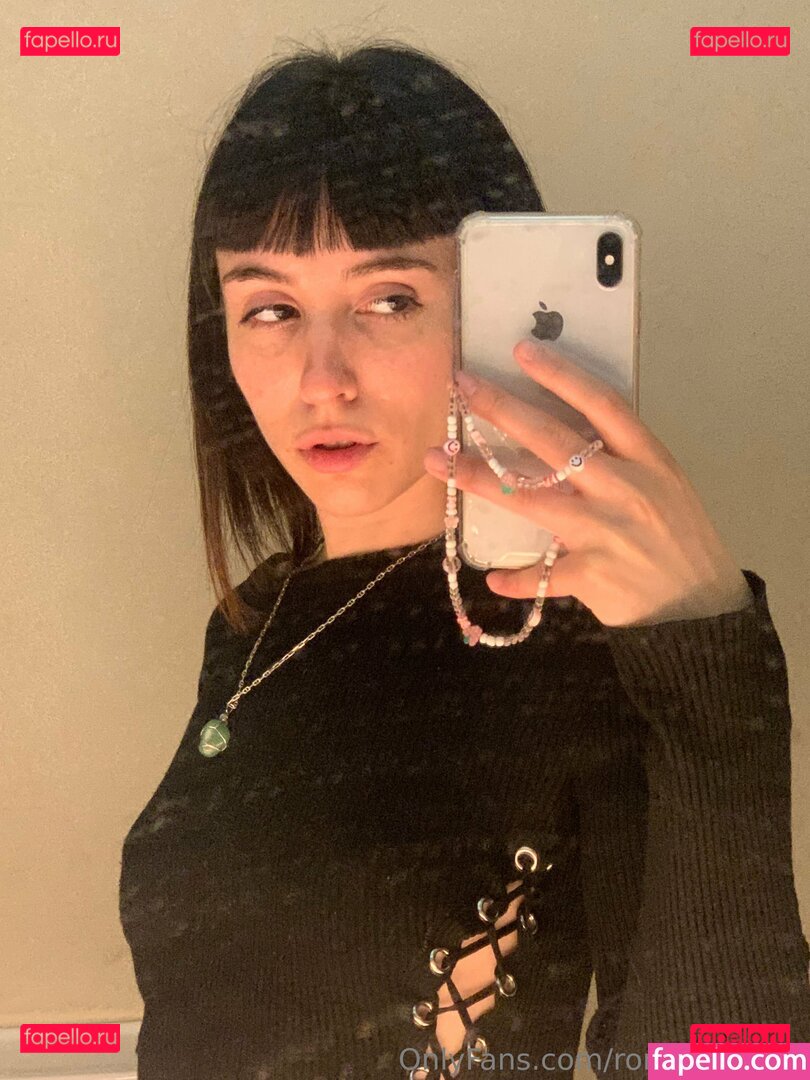 rominababee Nude Onlyfans Photo 22