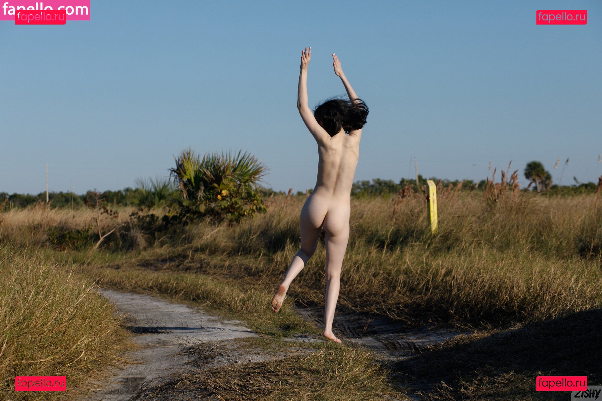 Giulia Wylde Nude Onlyfans Photo 18