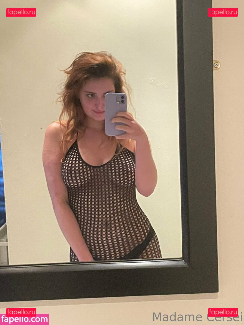 Madame Cersei Nude Onlyfans Photo 19