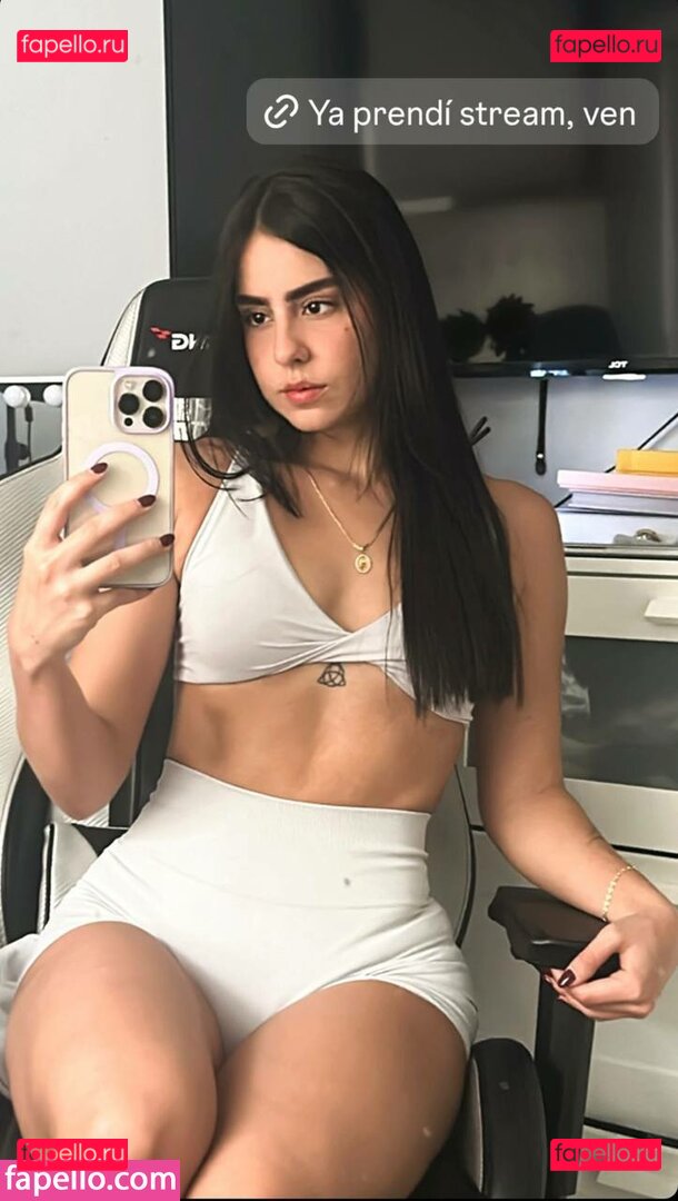 Mariana Villa Nude Onlyfans Photo 34