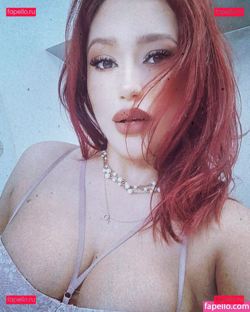 RedDesire / https: / reddesireus Onlyfans Photo Gallery 