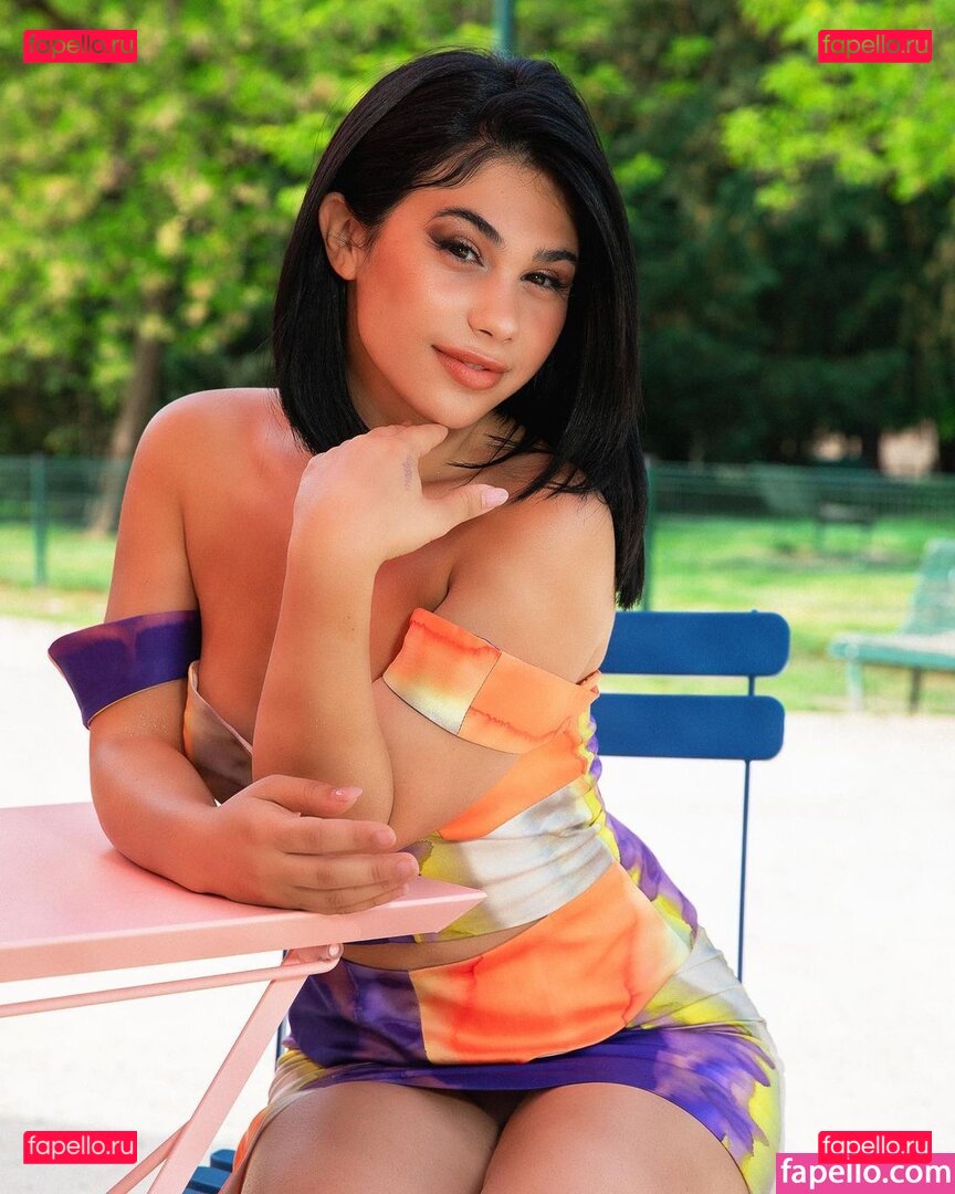 Giulia Sara Salemi Onlyfans Photo Gallery 