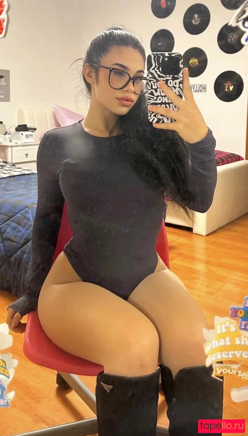 Giulia Sara Salemi Nude Onlyfans Photo 12