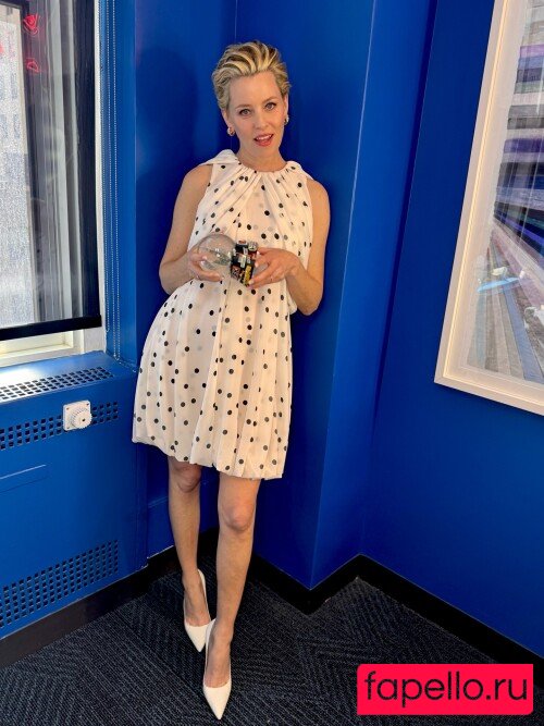 Elizabeth Banks Nude Onlyfans Photo 41
