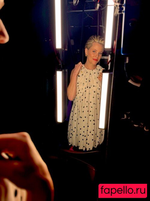 Elizabeth Banks Nude Onlyfans Photo 42