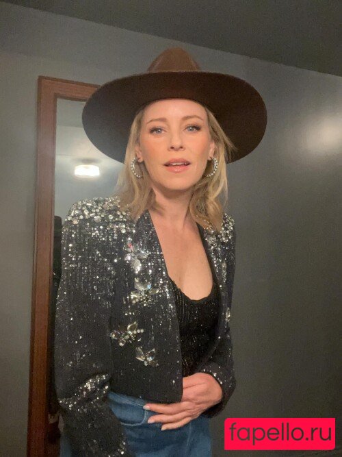 Elizabeth Banks Nude Onlyfans Photo 8