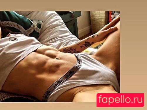 Lois Pacitto Nude Onlyfans Photo 24