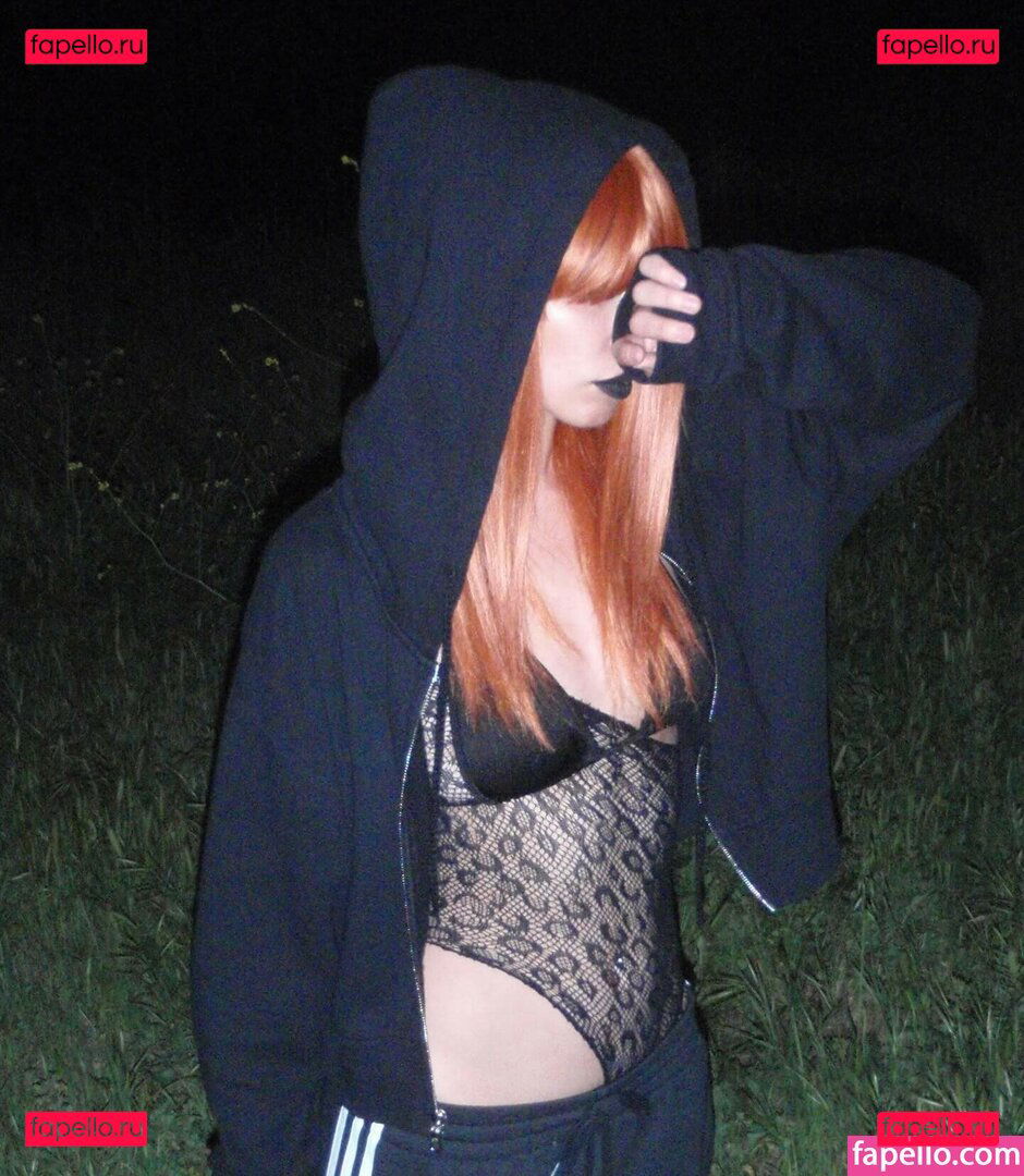 Bente Violet / bentevviolet / justviolet Onlyfans Photo Gallery 