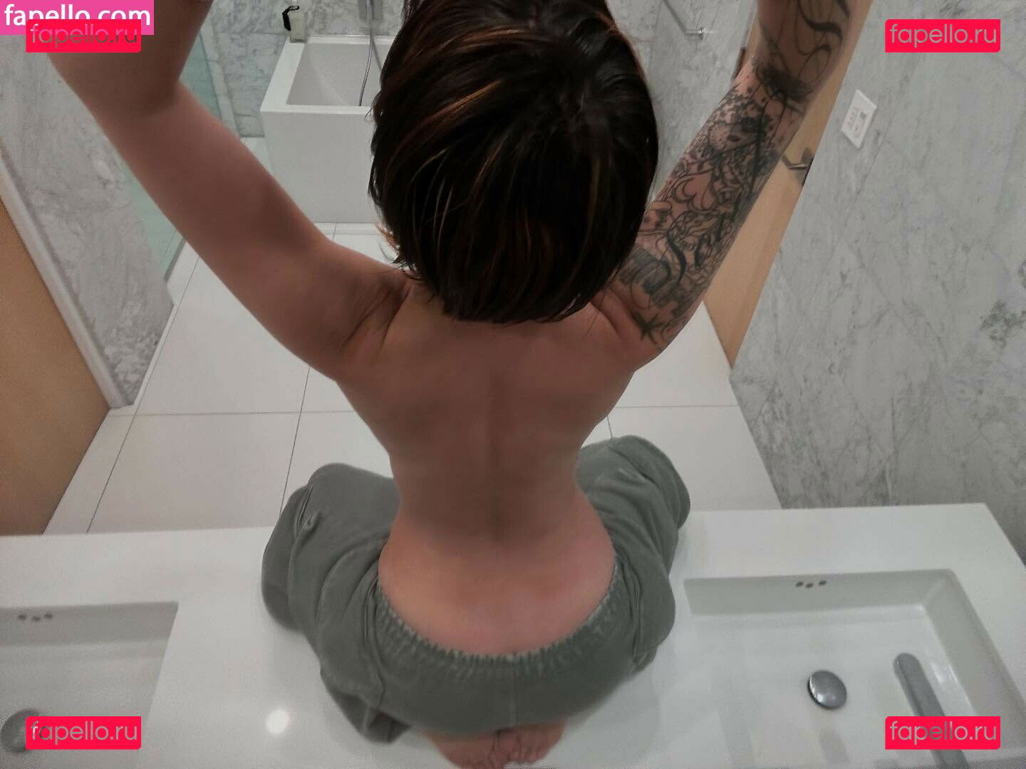 Bente Violet / bentevviolet / justviolet Onlyfans Photo Gallery 