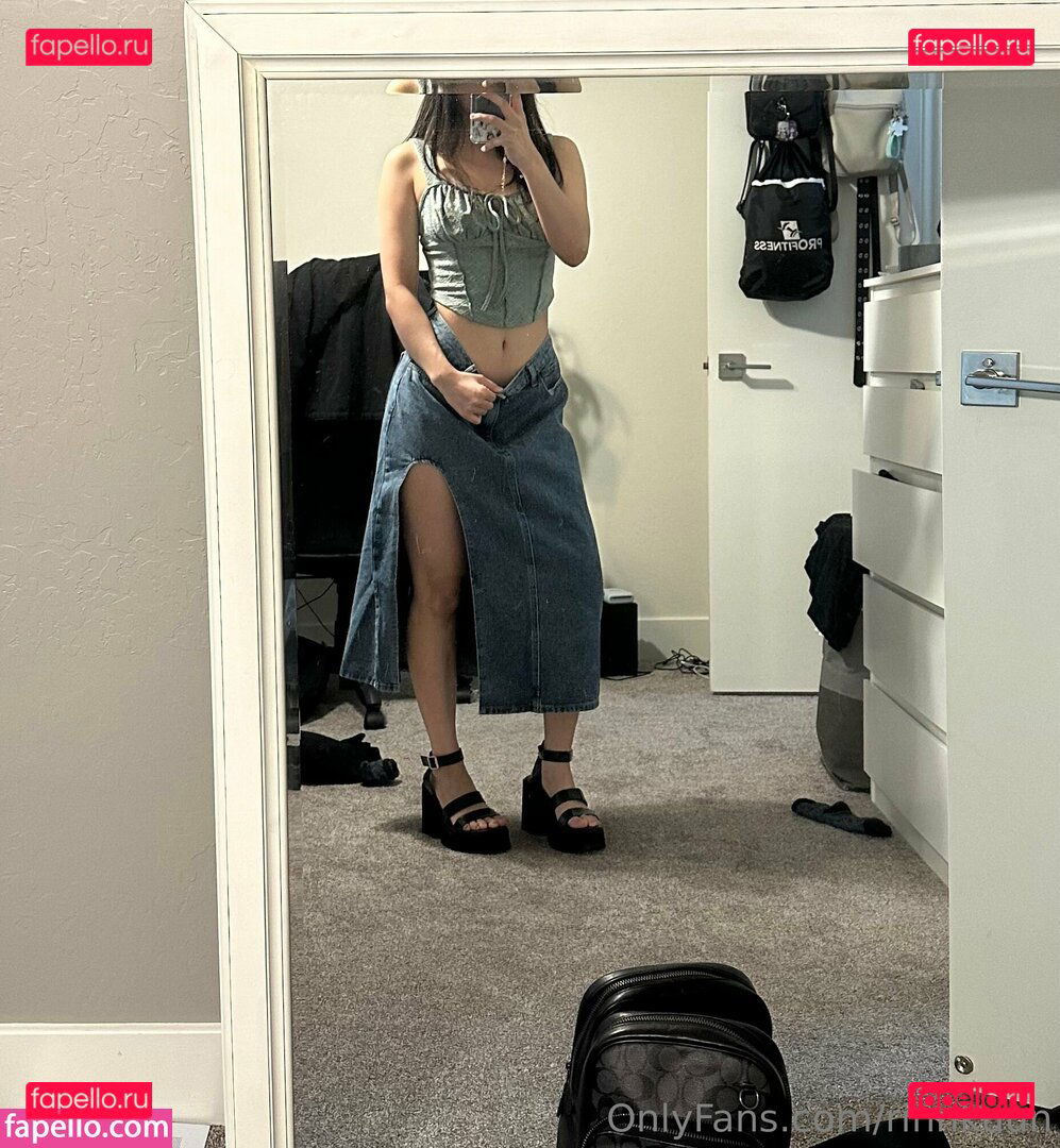 RinnKuun Onlyfans Photo Gallery 