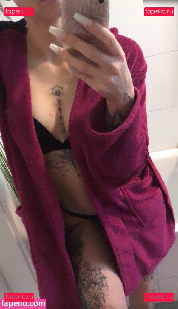 Nicole Anna Nude Onlyfans Photo 29