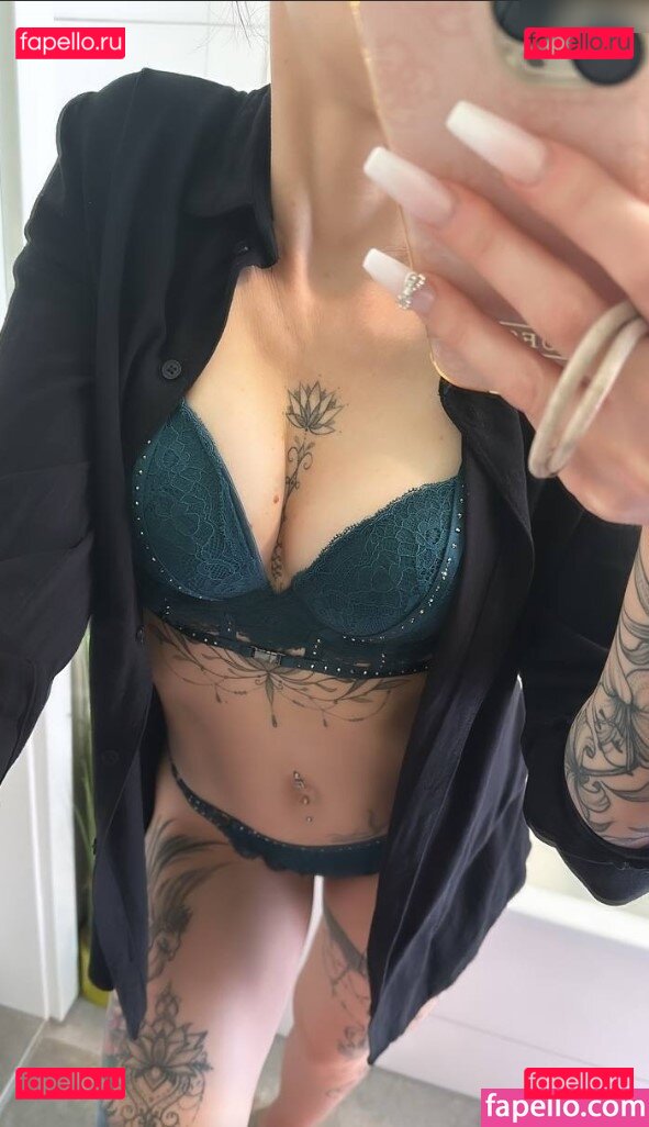 Nicole Anna Nude Onlyfans Photo 8