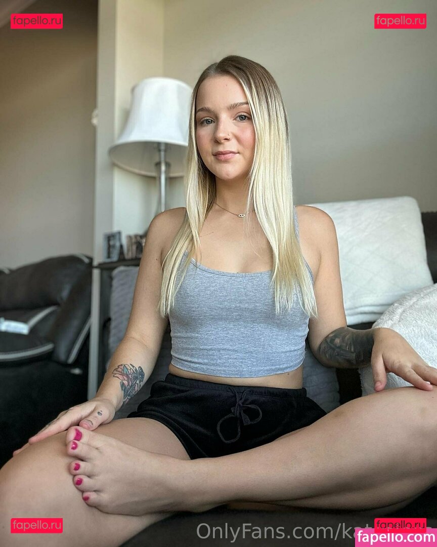 katsoless / miskatsoles Onlyfans Photo Gallery 