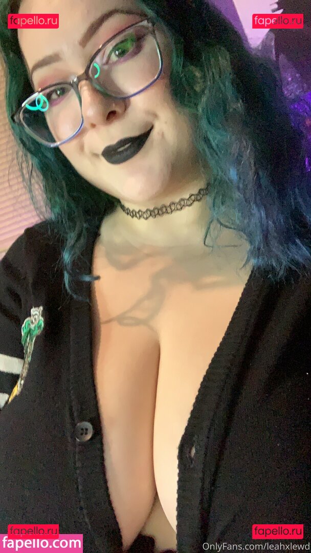 alicexfree / alxcext Onlyfans Photo Gallery 