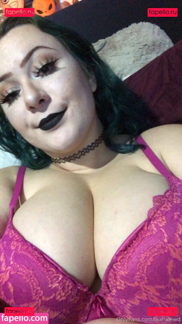 alicexfree / alxcext Onlyfans Photo Gallery 