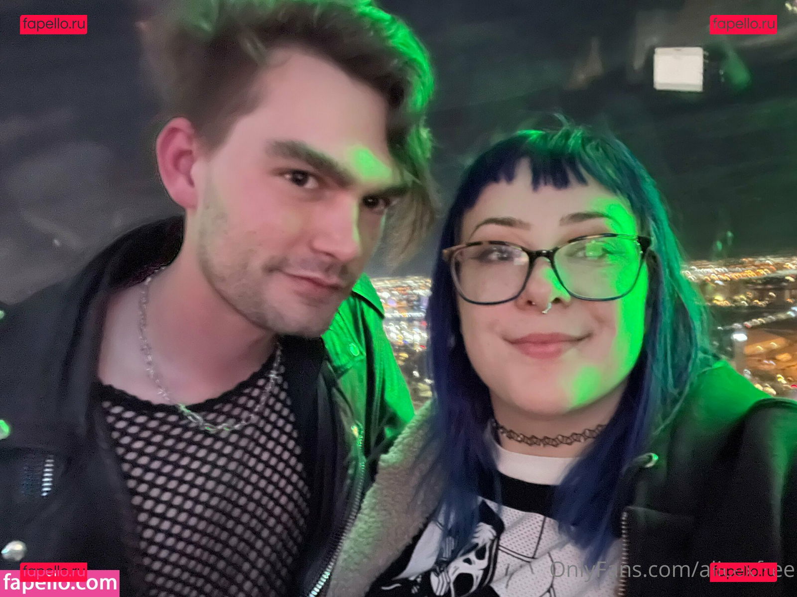 alicexfree / alxcext Onlyfans Photo Gallery 