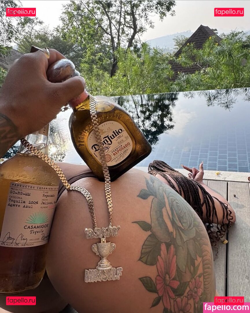 urfavforeign Onlyfans Photo Gallery 