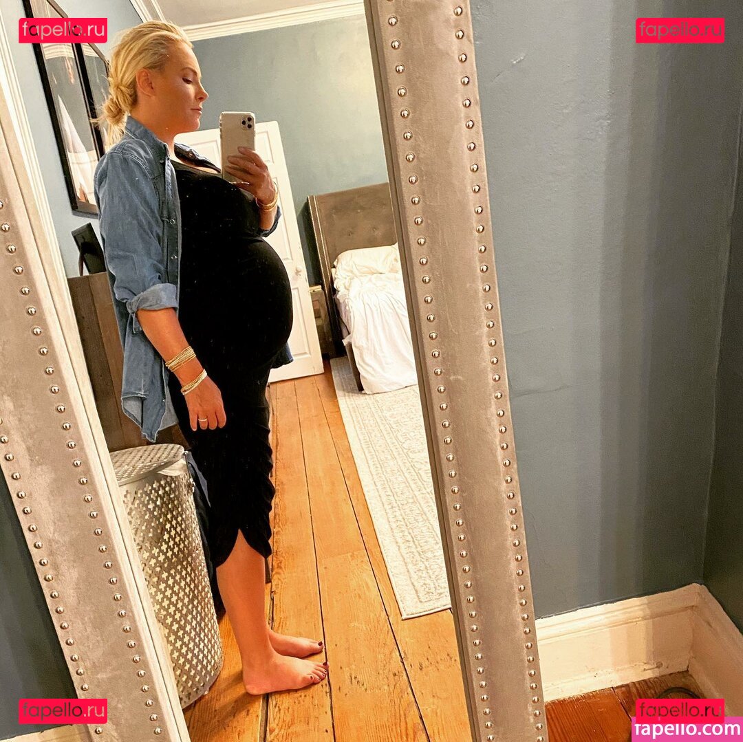 Meghan McCain Nude Onlyfans Photo 41
