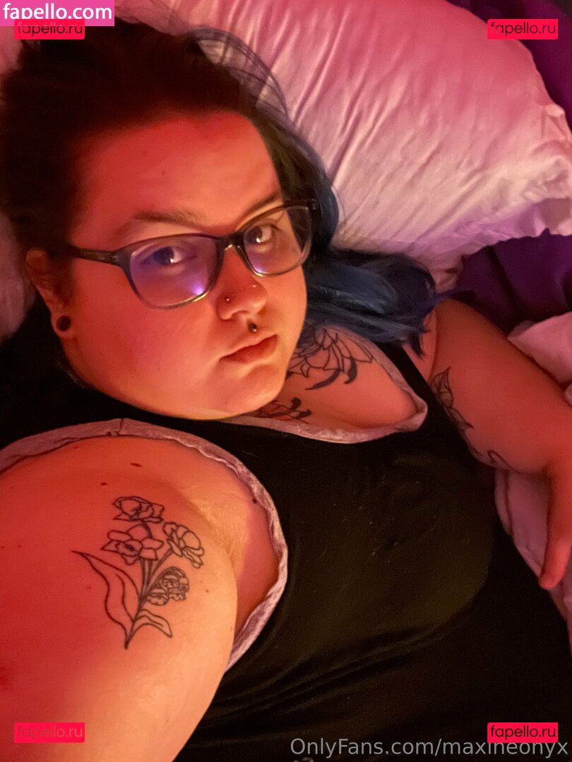 maxine_onyx Nude Onlyfans Photo 12