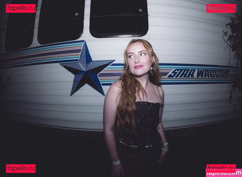 Amelia Dimoldenberg / ameliadimz Onlyfans Photo Gallery 