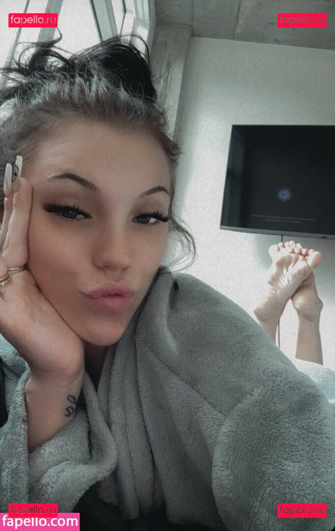 Joanie Nude Onlyfans Photo 36