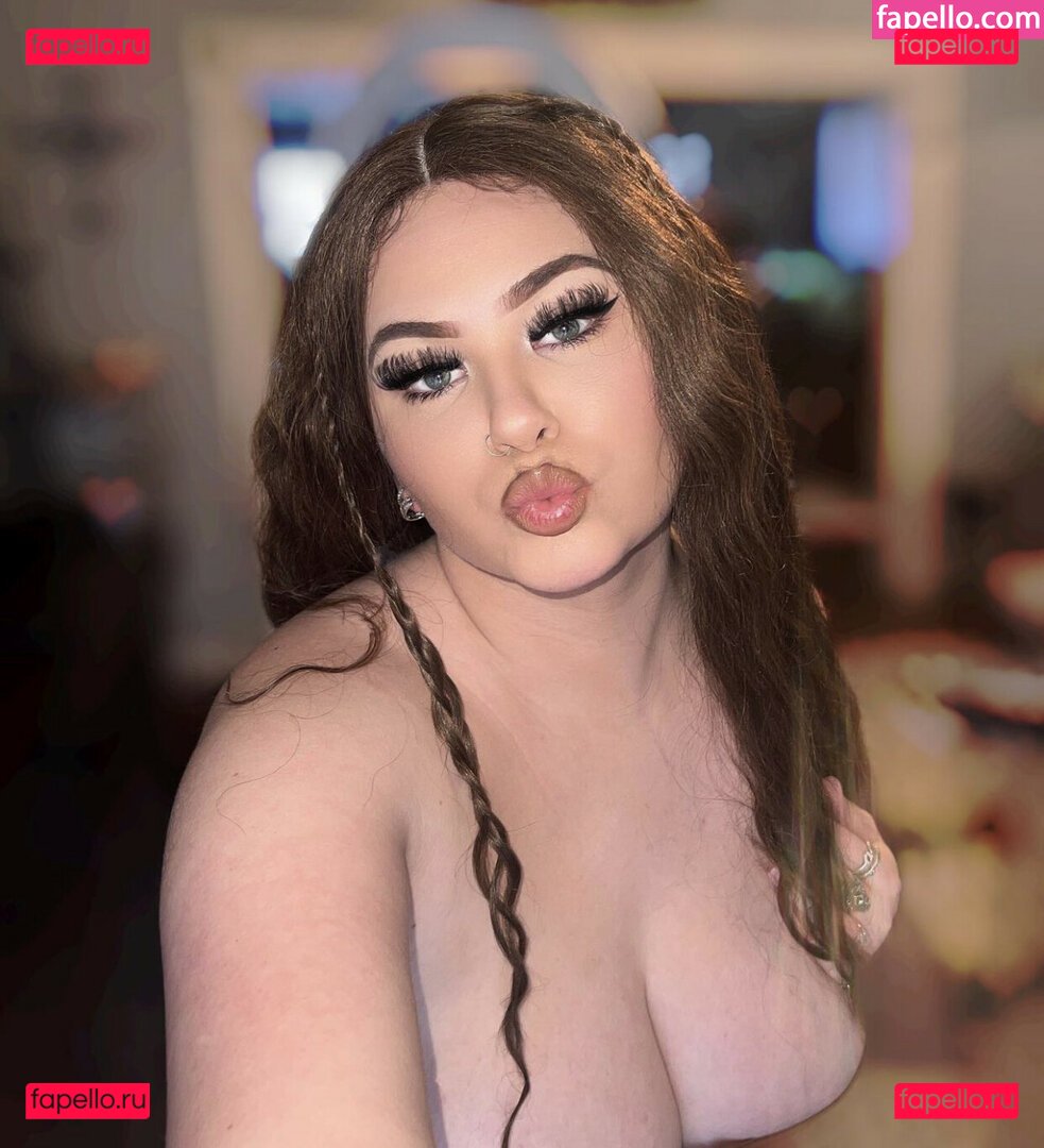 kaylasmith317xoxo / kayxoxo317 Onlyfans Photo Gallery 