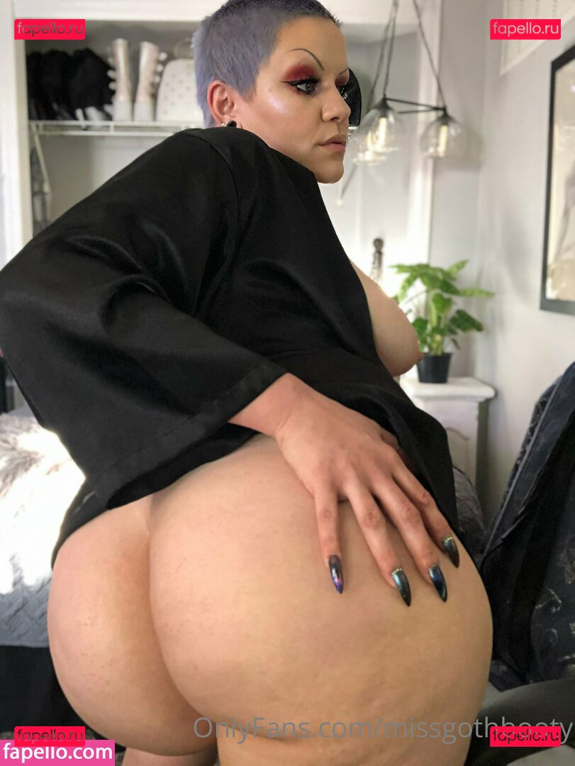 Missgothbooty Nude Onlyfans Photo 27