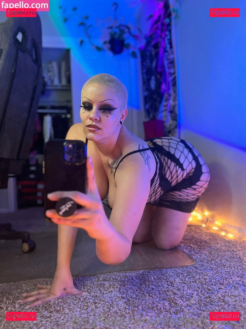 Missgothbooty Nude Onlyfans Photo 7