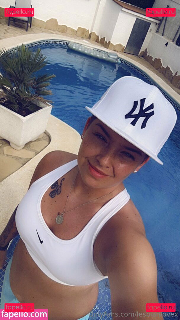 lesbianlovex / lesbiloving Onlyfans Photo Gallery 