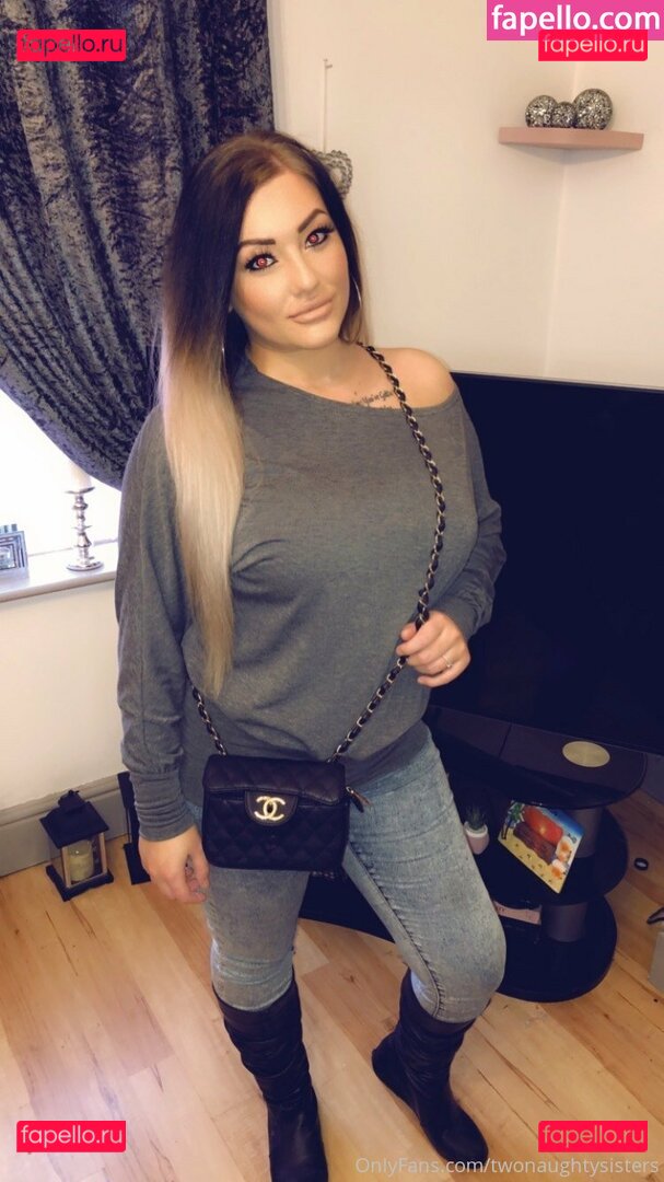 lesbianlovex Nude Onlyfans Photo 13
