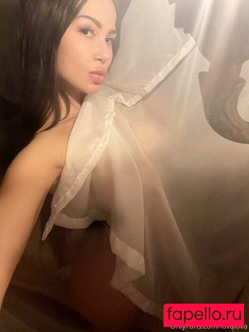 lovalova Nude Onlyfans Photo 11