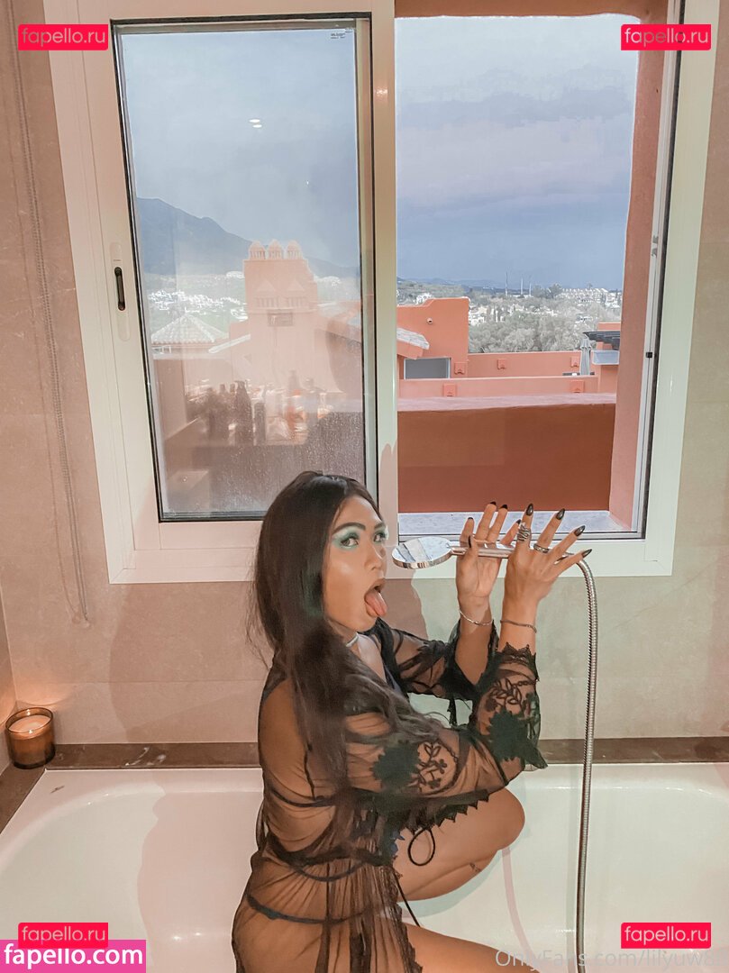 lilyuw88 / ts_lilyuw88 Onlyfans Photo Gallery 