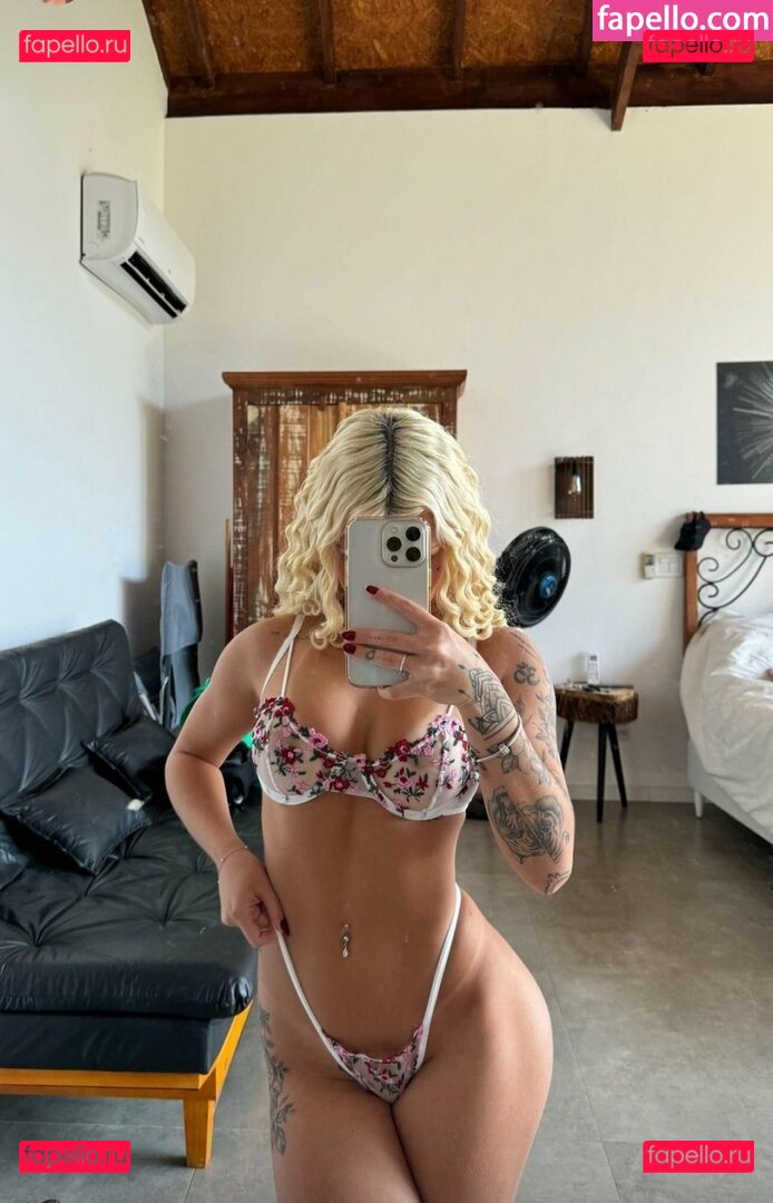 Polly Mota Onlyfans Photo Gallery 